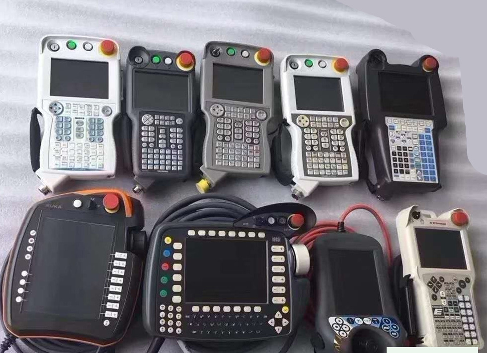 施耐德人機界面維修